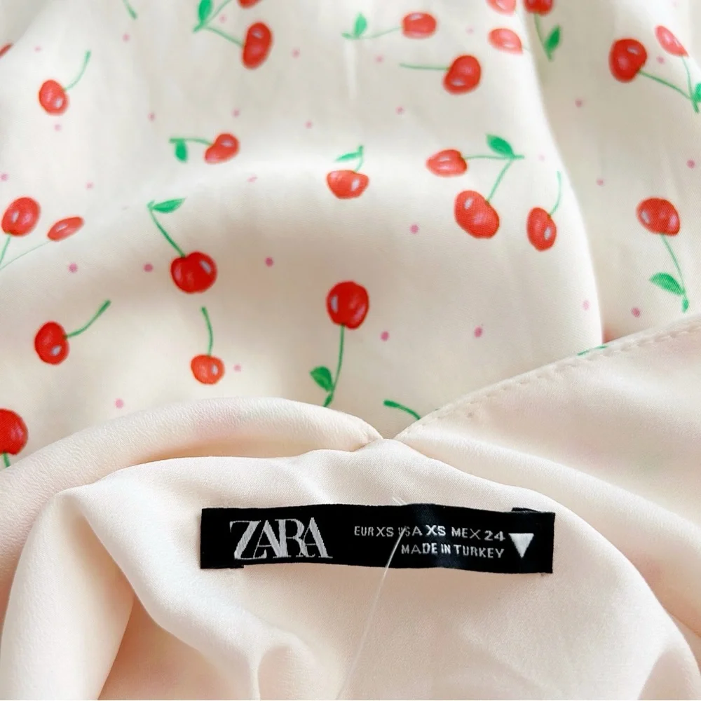 Zara cherry print satin mini dress - Picture 3 of 12
